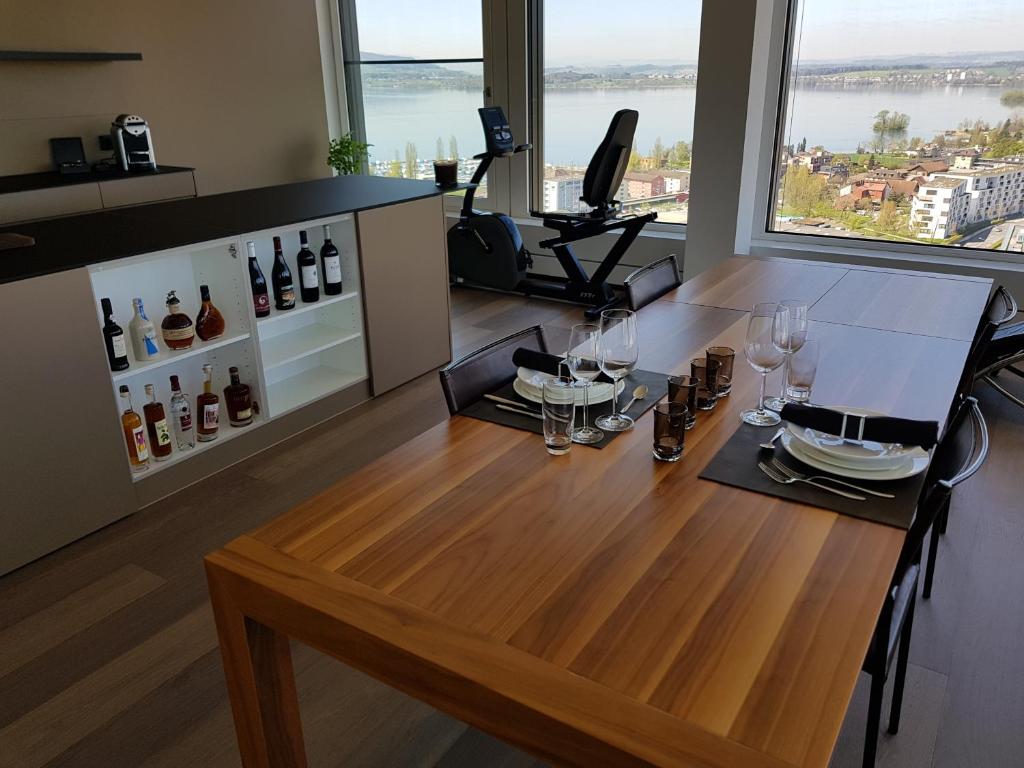 Park Tower City View Apartments room 4